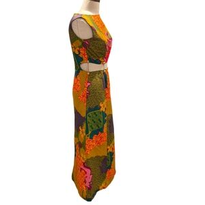 Vintage 70s Waltah Clarke, open midriff, floral, ribbed cotton maxi dress. Sz 10